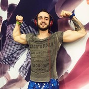  ,   Artur, 32 ,   ,   , c 