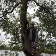  ,   Mihail, 42 ,  