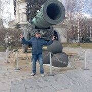  ,   Bruno, 43 ,   ,   