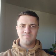  ,   Marin, 32 ,   c 