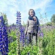  ,   Albina, 33 ,  