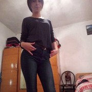  ,   Zarina, 28 ,   