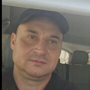  ,  Alex, 42