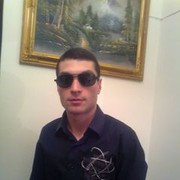  ,   Artem, 33 ,   
