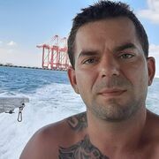  ,   Mike, 36 ,   ,   