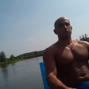  ,  Taras, 34