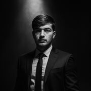  ,  Daler, 22