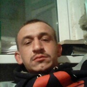  ,  Vladimer, 40