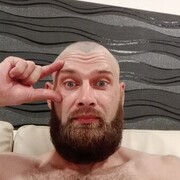  ,   Artem, 39 ,   ,   