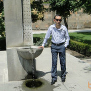  ,   A R T O, 44 ,  