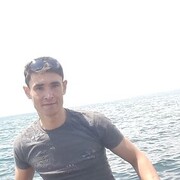  ,  Diyor, 36