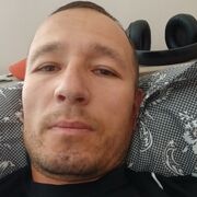  ,  Rustam, 35