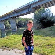  ,   Djoni, 31 ,   