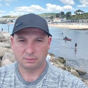  Woolwich,  Gheorghe, 33