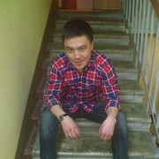  ,   Lalo, 36 ,  