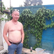  ,   Serj, 44 ,   ,   , c , 