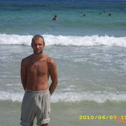  ,   Arwys, 34 ,   