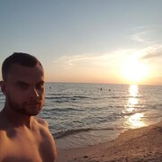  ,   Toni, 33 ,   ,   