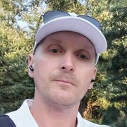  ,  Nik, 49