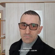  ,   Vladimir, 51 ,   c 