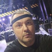  ,   Vladimir, 42 ,   ,   
