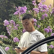  ,   Esa, 28 ,   ,   