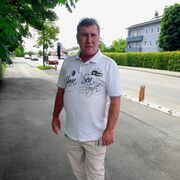  Freilassing,   , 55 ,   c 