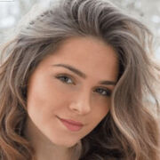  ,  Olga, 37