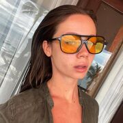  Homberg,   Nadezhda, 30 ,   ,   , c 