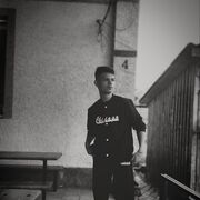  ,  Misha, 20