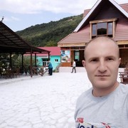  ,   Gevorg, 33 ,   ,   , c 
