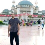  ,   Houssine, 34 ,   ,   