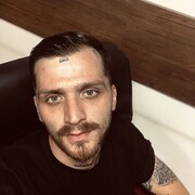  ,   Vako, 28 ,   ,   