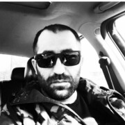  ,  Armen, 38