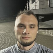  --,  Denis, 22