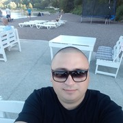  ,  John, 37