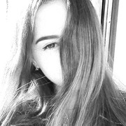 ,   Viktoria, 24 ,  