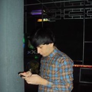  ,  Dowik, 33
