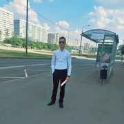  ,  Umidzhon, 25