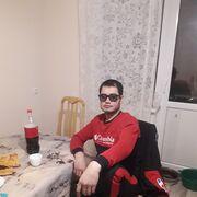  ,  Jalol, 35