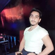  ,   Jaguar, 33 ,  