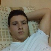  ,  Igor, 27