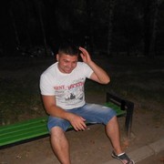  ,   Victor, 44 ,   