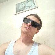  ,  Musobek, 29