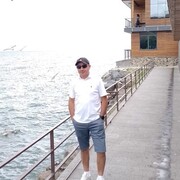  ,  Hayk, 47