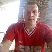  ,  Sergui, 40