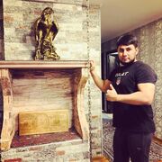 ,   Ali, 32 ,   ,   