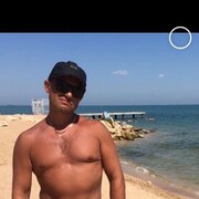  ,   Pavel, 44 ,   ,   