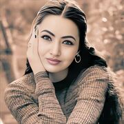  ,   Elena, 37 ,   ,   