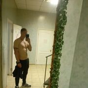  ,   Maxim, 37 ,   ,   , c 